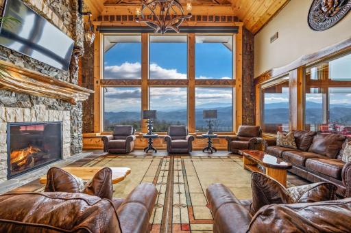 Tennessee Whiskey - Housity