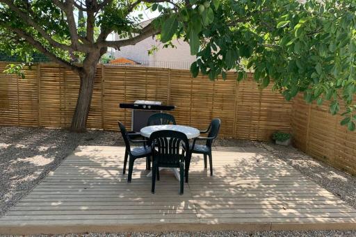 Location studio entre garrigue et mer - Housity