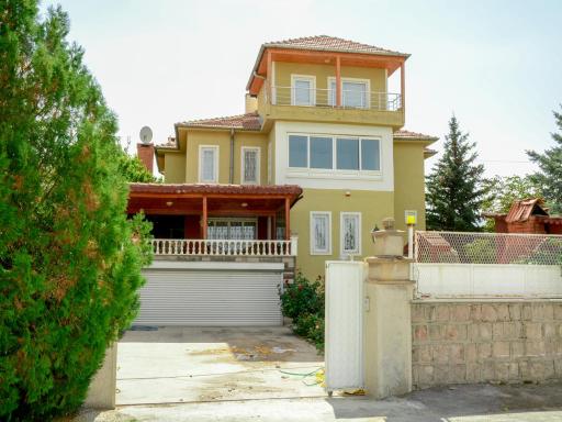becen winter house - Housity