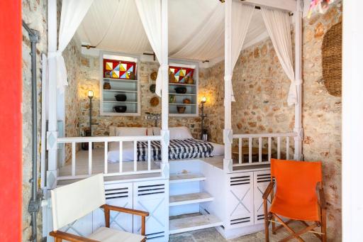 Aphrodite Villas Halki - Studio Rosa - Housity