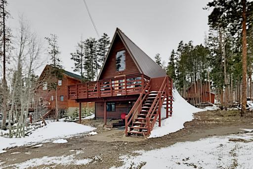 Mary Jane Chalet - Housity
