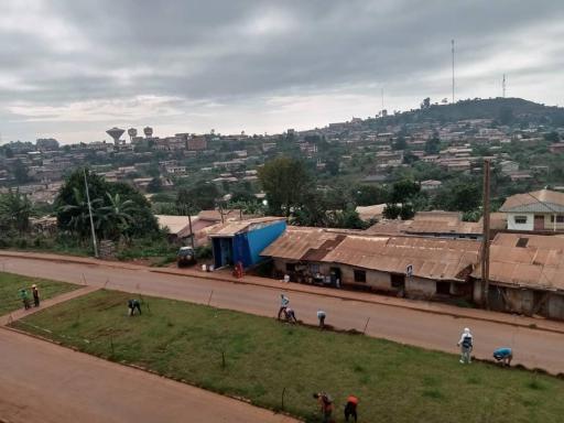 RESIDENCE DU PELERIN - APPARTEMENT BELLE VUE F3 à BAFOUSSAM - Housity