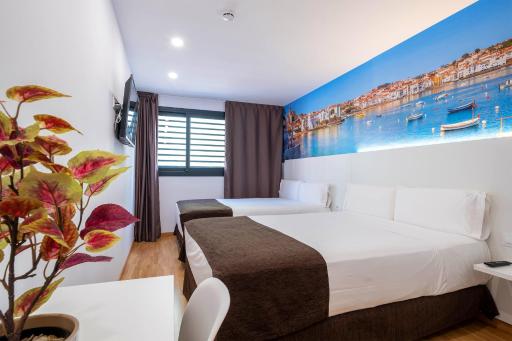 Hotel BESTPRICE Girona - Housity