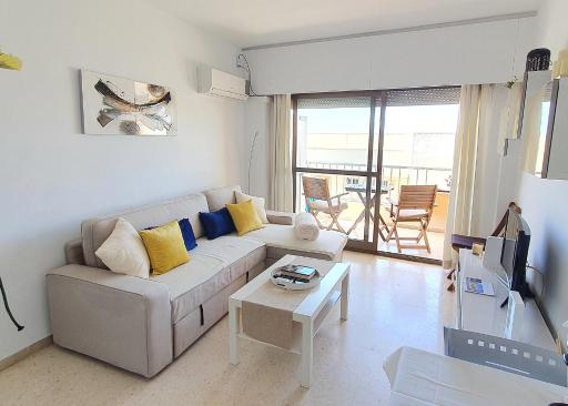 Beachfront Studio Apartment Marbella - Housity
