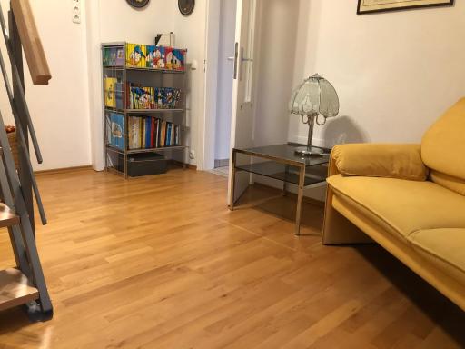 Constantin - Housity