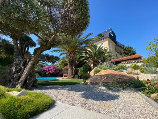Beach Apartments Villa BEAUTY PORTOROŽ - Housity