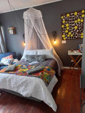 Seaside Getaway @ Swallow House Suite #1 - Housity