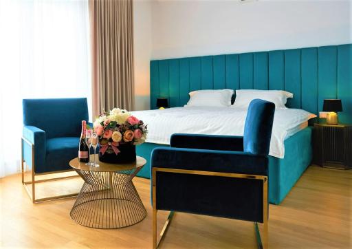 Hotel Glory - Housity