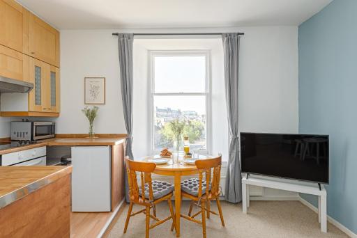 The West Bow View Apartment - Housity