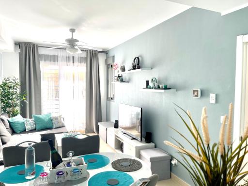 Feliz Casa El Pinar Garrucha - Housity