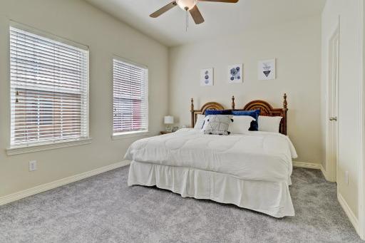 LUXURY HOUSTON HEIGHTS TOWNHOME on I-10 - Housity