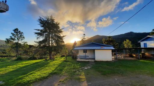 Casinha de campo rural - Housity