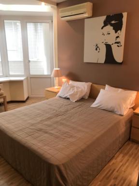 Apartment on Nevskaya 18 - Housity
