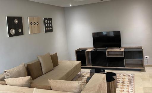 Lac Palace Luxury Apartment-2 Bdr - Housity