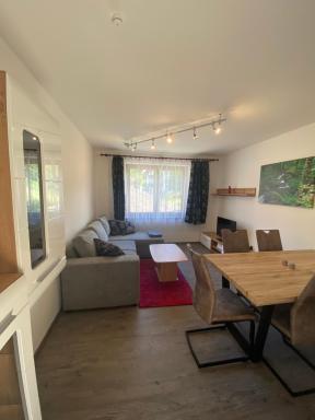Apartment GRANAT - Housity