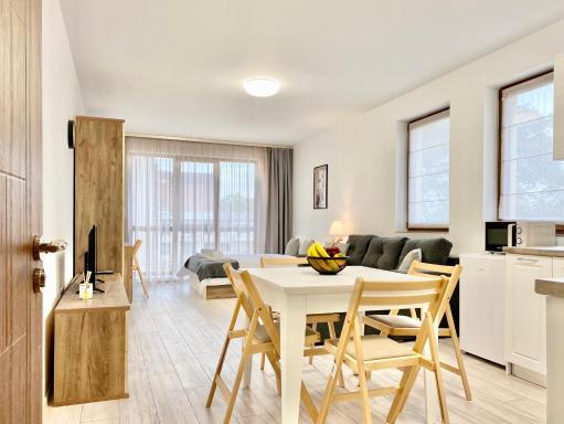 Modern Studio for 4 persons with Fast Wi-fi - Housity