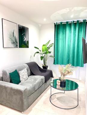 Jungle garage privé netflix - Housity