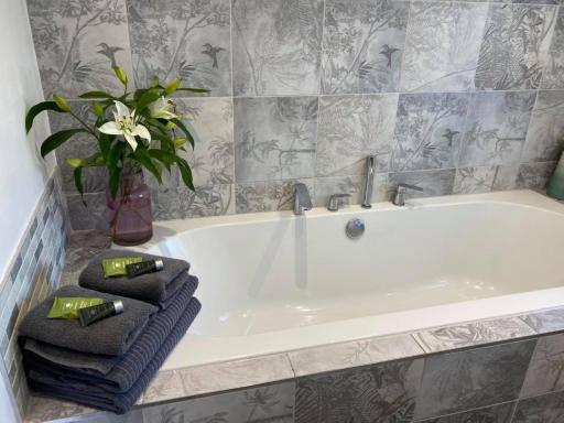 The Blue House B&B - Housity