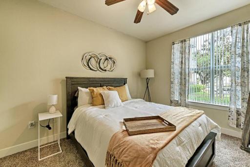 1 BR Dallas Suite,Central Location for activities - Housity
