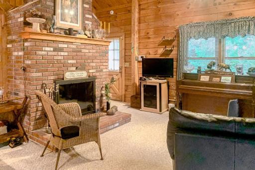 Easton Escape a notch above - Housity