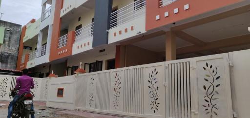 Dev's Residency - Housity