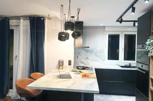 Nid Douillet - BEL APPARTEMENT avec GARAGE - Housity
