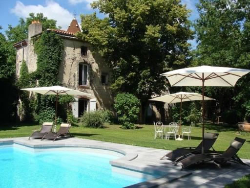 Gîte Chappes, 2 pièces, 2 personnes - FR-1-630-194 - Housity