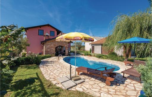 Pet Friendly Home In Ozalj - Housity