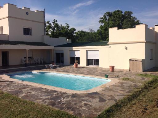 Casa de Campo Los Ombues - Housity