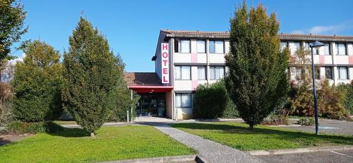 Résidence Hôtelière des Ondes - Housity