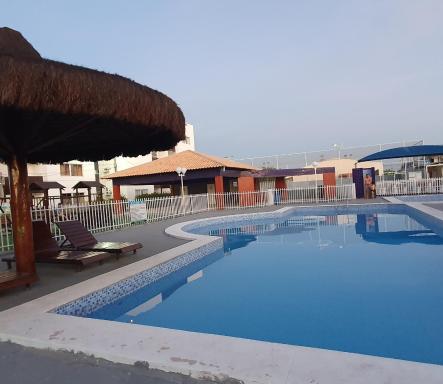 APARTAMENTO CONFORTAVEL em Petrolina 2 quartos com ar cond e Wi-Fi 300MB - Housity