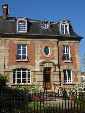 L'Hôtel Particulier - Paris Asnières - Housity
