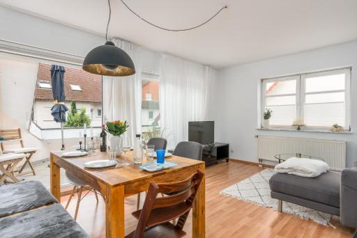 Veens Crew Home 7 Pax - Housity