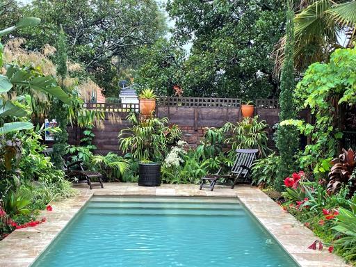 Maddie's Beach House & Studio - Housity