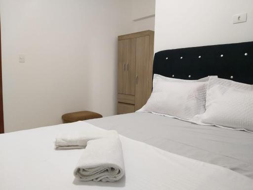 Apartamento Hospedagem Cidade Verde 2 MT - Housity