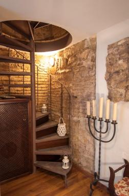 Casa del peregrino Torre de la Muralla------- casa completa de 2 dormitorios - Housity