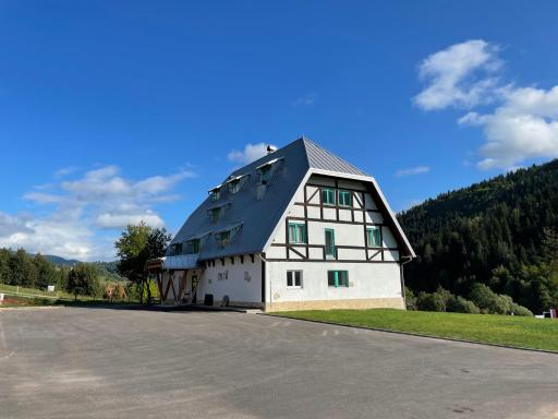 LEGAT Kuca za odmor - Housity