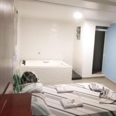 Hotel Gold Park - Housity