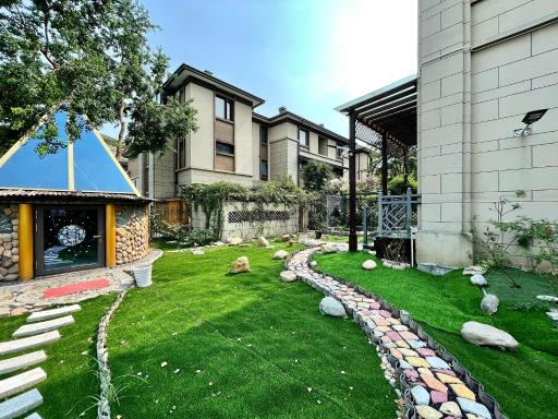 Ji Yunshe Linhu Villa - Housity