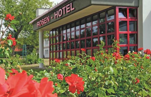 Rosen-Hotel - Housity