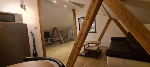 Wood loft by Mulhouse - Housity