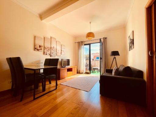 Apartamentos da Carreira - Housity