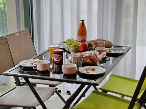 Gîte moderne en pleine nature, proche Verdun et Metz, tout confort, labellisé Tourisme Handicap - FR-1-585-24 - Housity