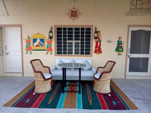 Desert Sun Homestay - Housity