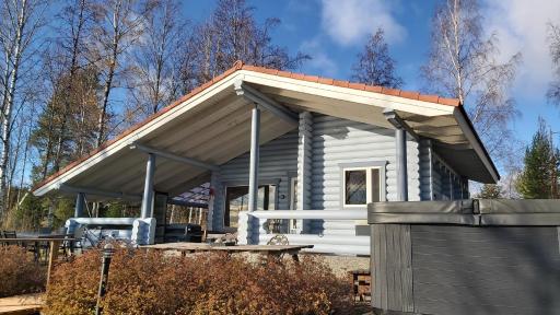 Järvenrantamökki Himoksella poreammeella - Housity