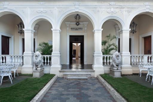 Hotel la Perla Leon - Housity