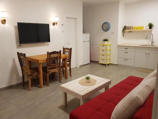 Desert Moments - Housity