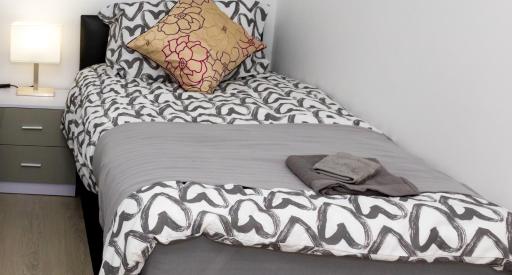Comfortable stay in Shirley, Solihull - Room 3 - Housity