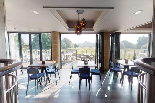 Village Hotel Blackpool - Housity