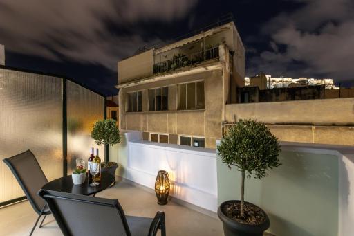 Pandrosos Divine Suites - Housity